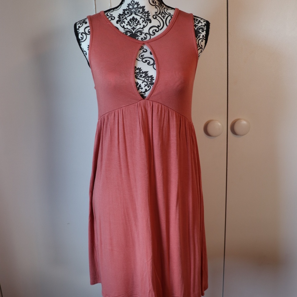 Keyhole Dress